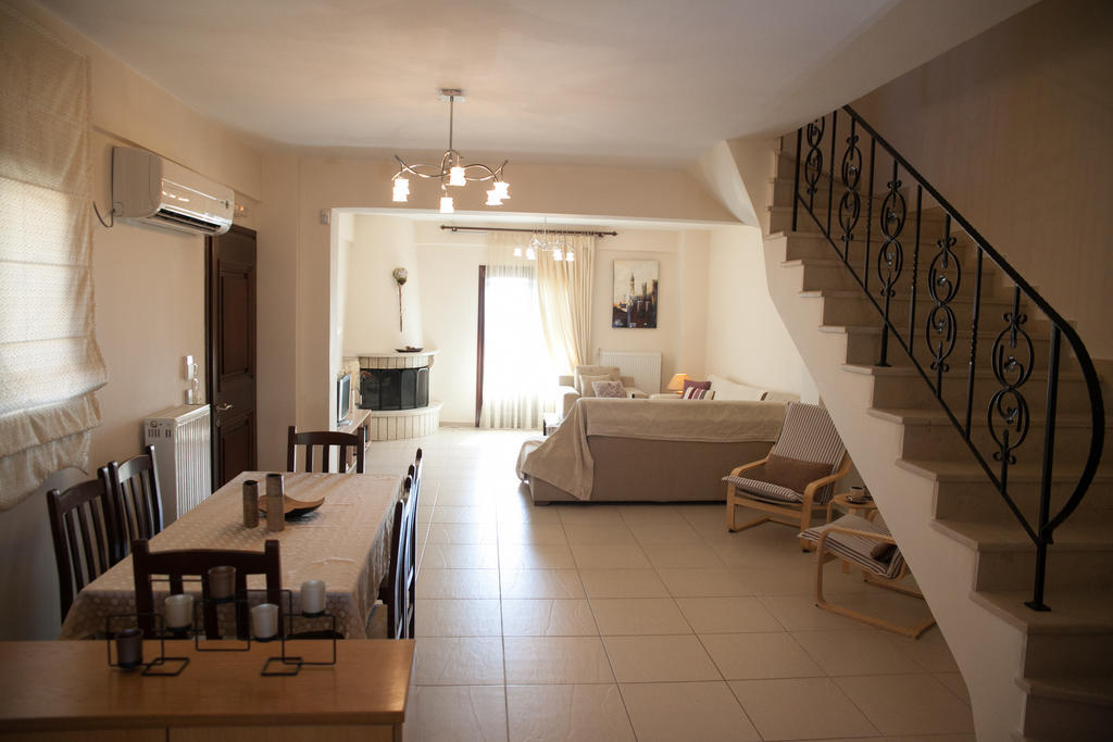 Venetiko Villas Nafpaktos Exterior photo