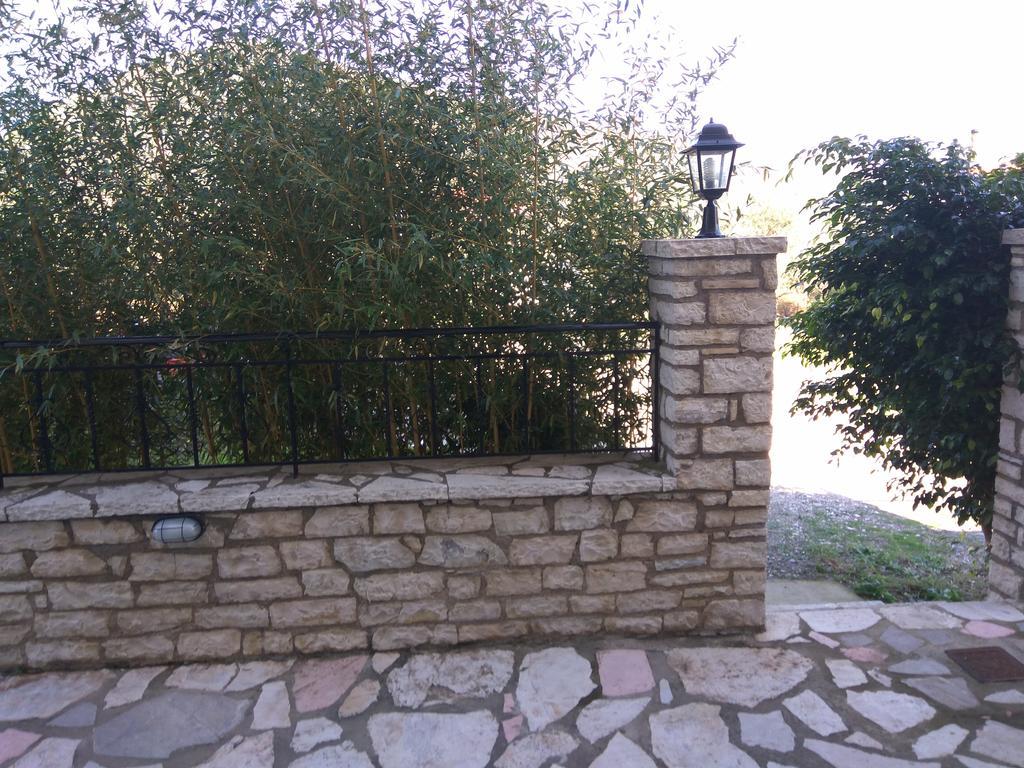 Venetiko Villas Nafpaktos Exterior photo