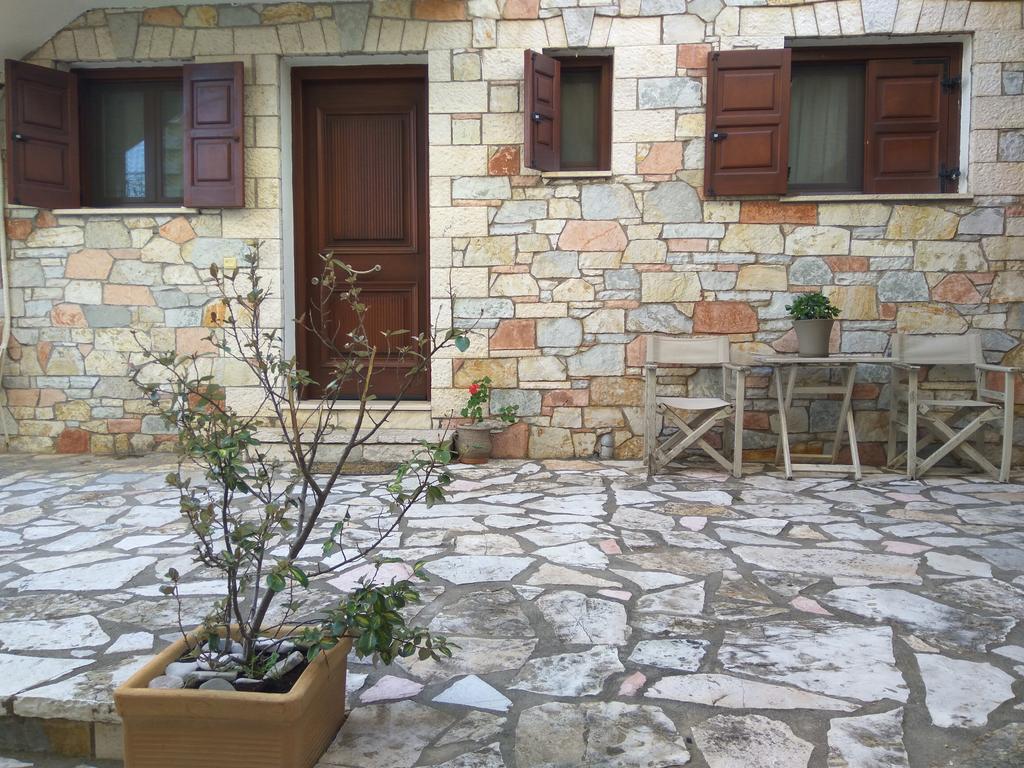 Venetiko Villas Nafpaktos Exterior photo