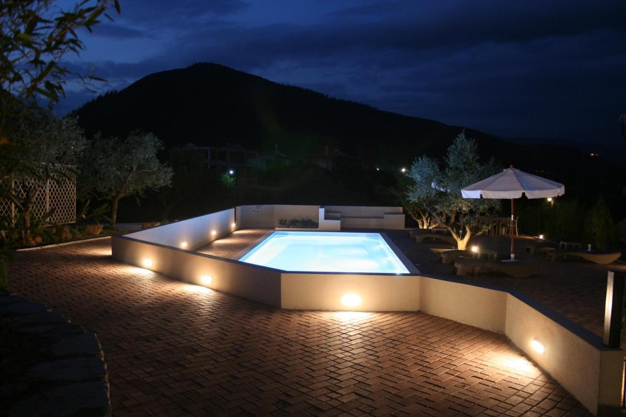 Venetiko Villas Nafpaktos Exterior photo