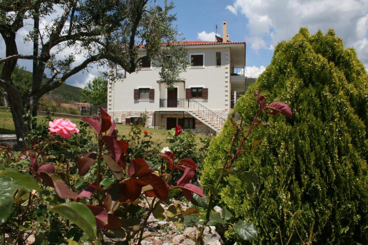 Venetiko Villas Nafpaktos Exterior photo
