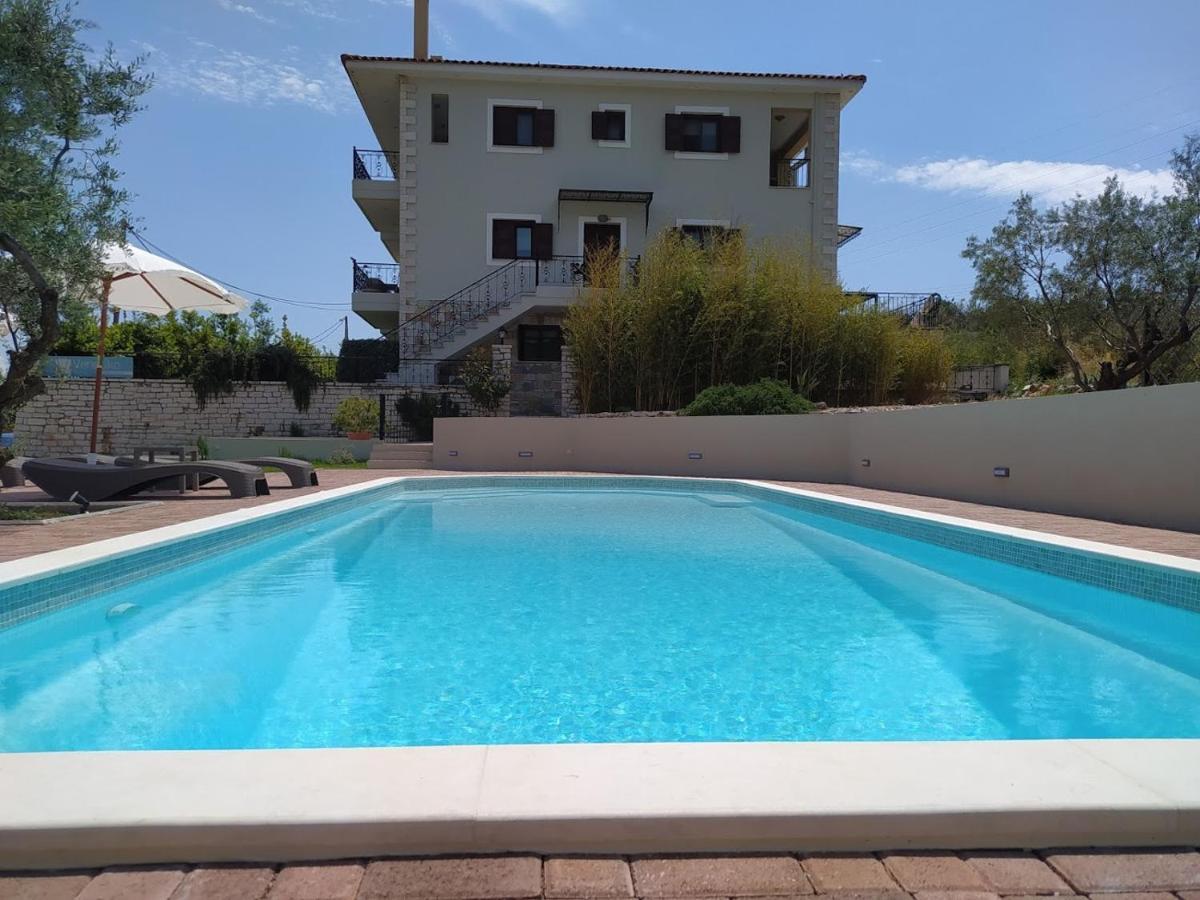 Venetiko Villas Nafpaktos Exterior photo